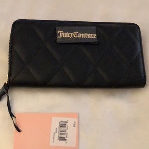 Juicy Couture Black Faux Leather Gothic Logo Quilted Diamond Large ZA Wallet NWT